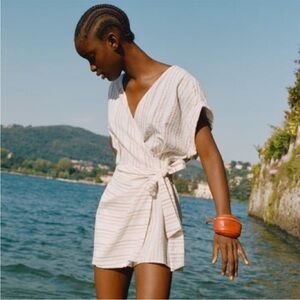 Zara wrap dress 🐟